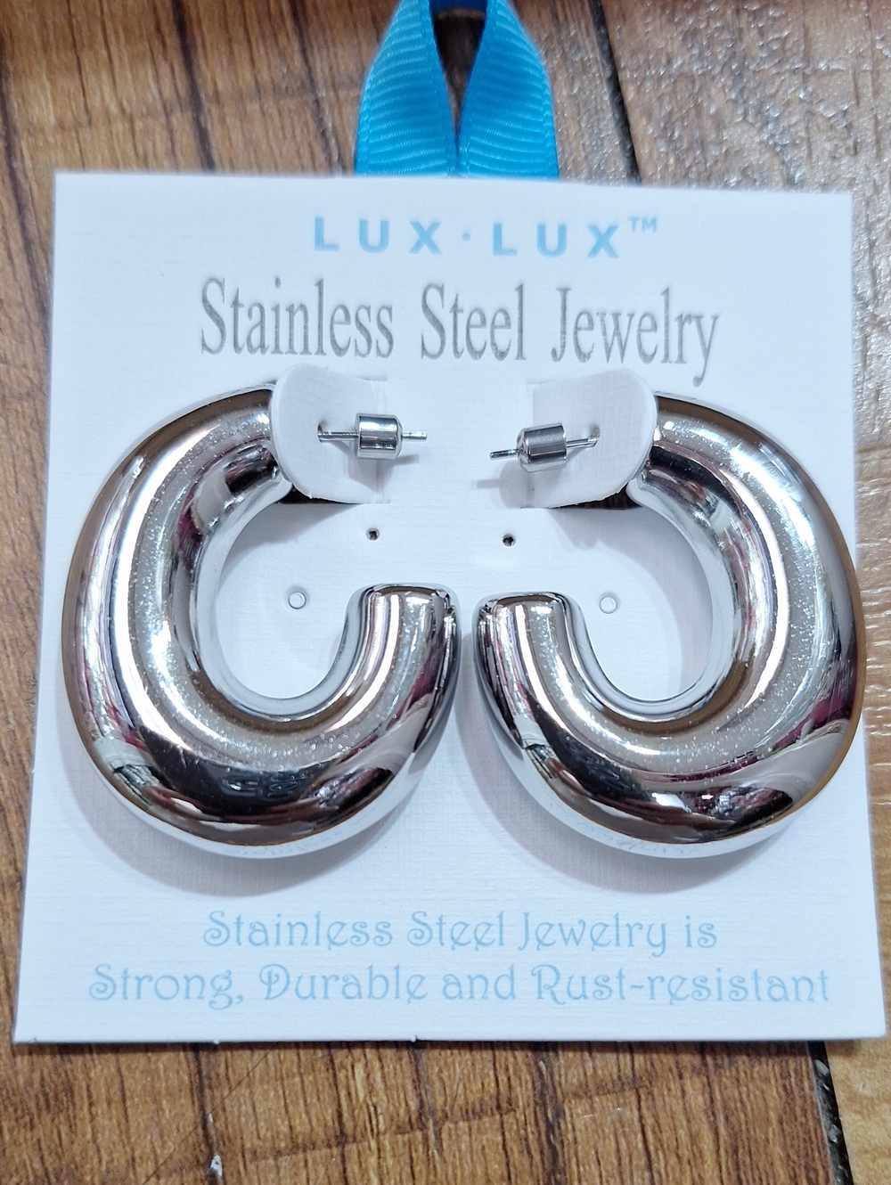 Lux Chunky Curved Hoop Earrings in Silver